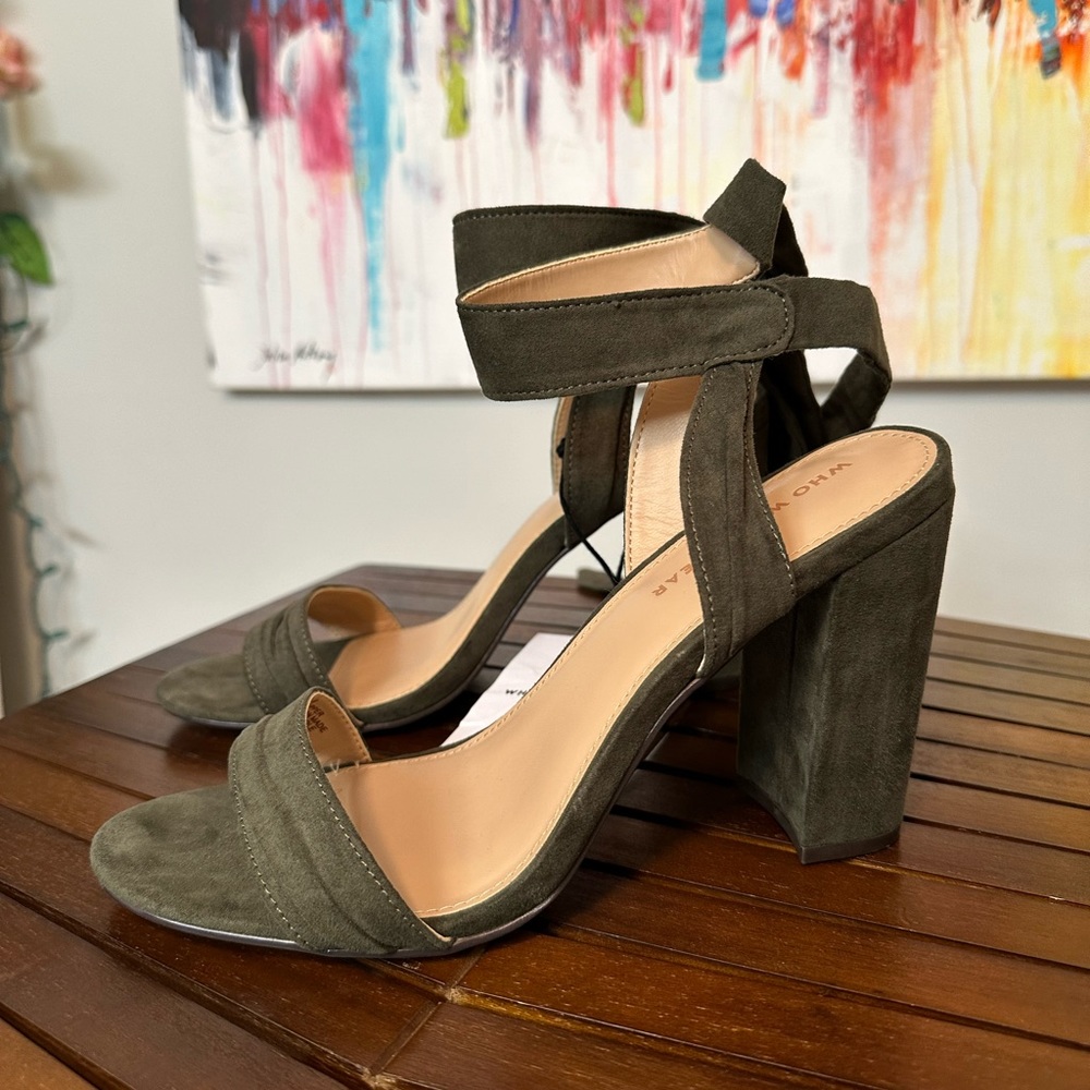 Who what wear  Army Green Pump Heels